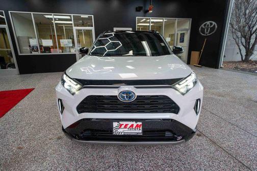 2024 Toyota RAV4 Hybrid SE
