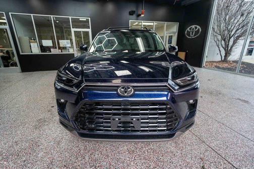 2025 Toyota Grand Highlander Limited