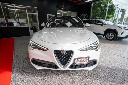 2021 Alfa Romeo Stelvio Ti Sport