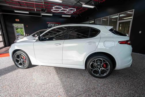 2021 Alfa Romeo Stelvio Ti Sport