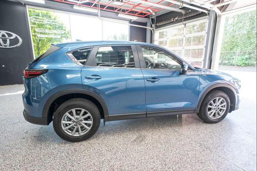Eternal Blue Mica 2023 Mazda CX-5 2.5 S Select Package