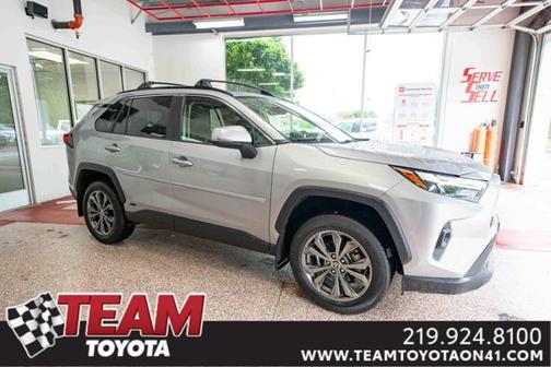 2023 Toyota RAV4 Hybrid XLE Premium