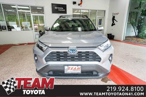2023 Toyota RAV4 Hybrid XLE Premium