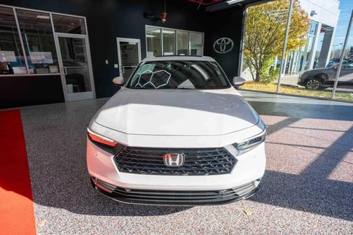 2025 Honda Accord Hybrid Touring
