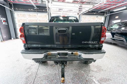 2004 Chevrolet Silverado 2500 LT H/D Extended Cab