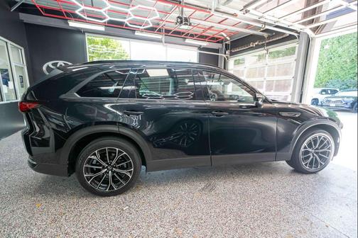 Jet Black Mica 2025 Mazda CX-70 PHEV Premium Plus Package