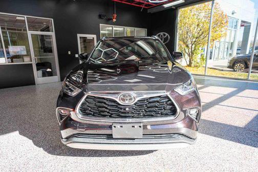 2020 Toyota Highlander Platinum