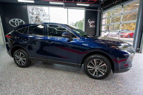 2021 Toyota Venza LE