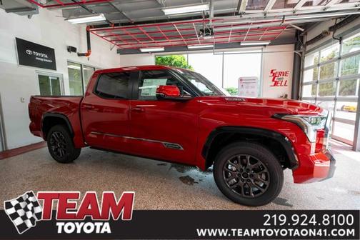 2025 Toyota Tundra Hybrid Platinum