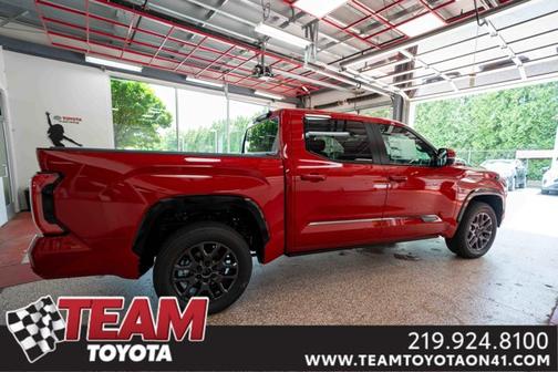 2025 Toyota Tundra Hybrid Platinum
