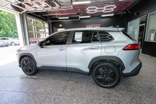 Sonic Silver 2023 Toyota Corolla Cross L