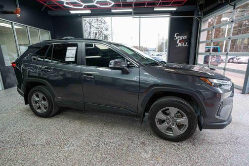 2023 Toyota RAV4 Hybrid XLE