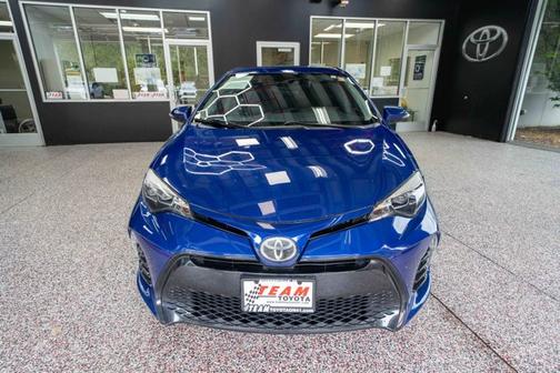 Blue Crush Metallic 2017 Toyota Corolla SE