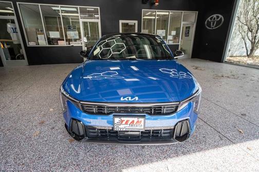 Wave Blue 2025 Kia K4 GT-Line