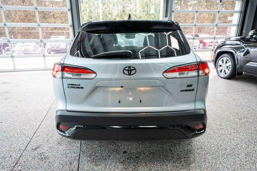 2024 Toyota Corolla Hybrid SE