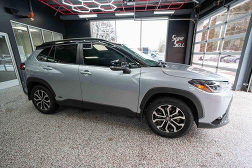 2024 Toyota Corolla Hybrid SE