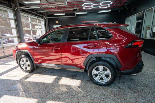 2021 Toyota RAV4 Hybrid LE