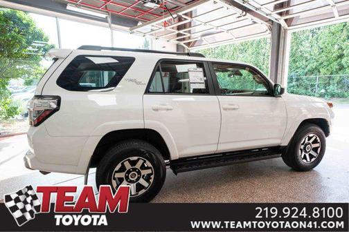 2024 Toyota 4Runner TRD Off Road