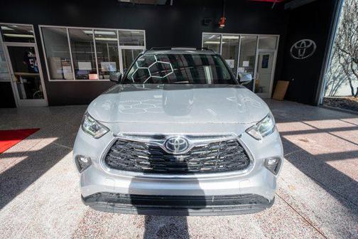 2025 Toyota Highlander Limited