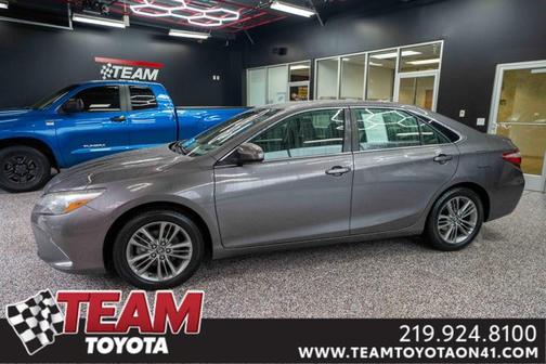 2016 Toyota Camry SE