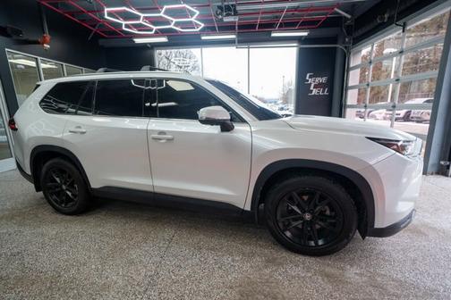 2024 Toyota Grand Highlander Platinum