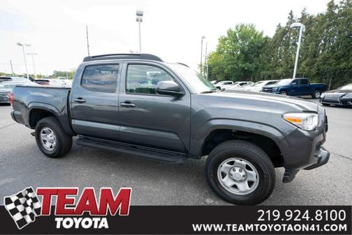 2022 Toyota Tacoma SR