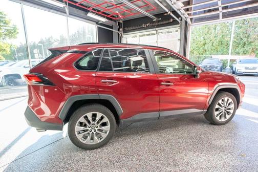 2020 Toyota RAV4 Limited