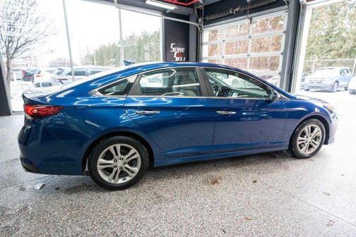 2018 Hyundai SONATA SEL