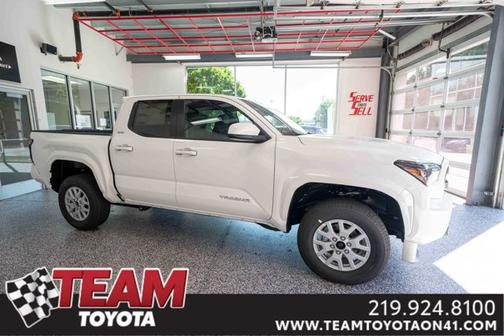 2025 Toyota Tacoma SR5