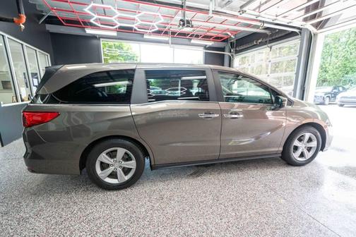 Gray 2019 Honda Odyssey EX-L