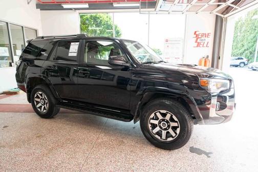 2024 Toyota 4Runner TRD Off Road