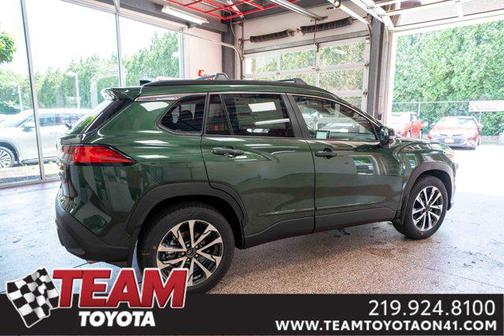 2025 Toyota Corolla Cross XLE