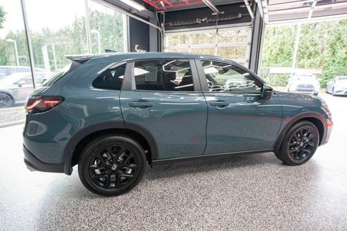 2025 Honda HR-V AWD Sport
