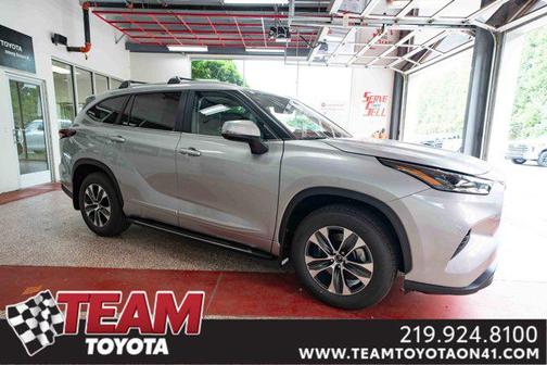2025 Toyota Highlander XLE