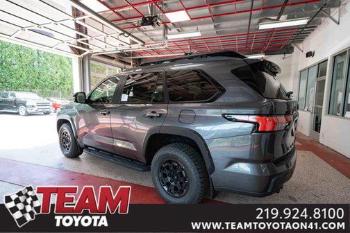 2025 Toyota Sequoia Base