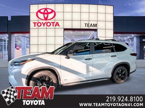 2025 Toyota Highlander Hybrid XLE