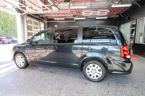 2016 Dodge Grand Caravan AVP/SE