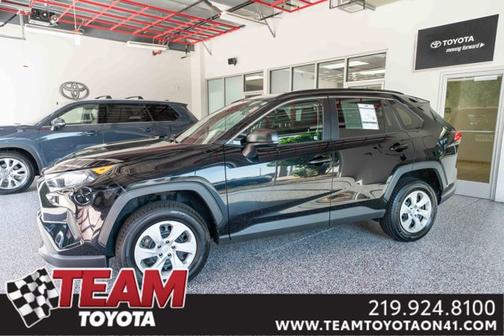 2019 Toyota RAV4 LE