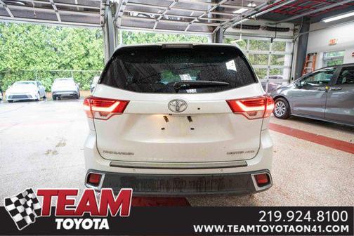 2018 Toyota Highlander Limited Platinum