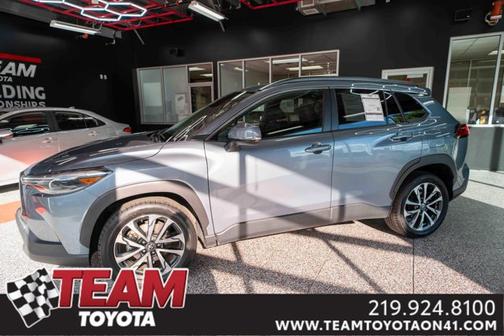 2023 Toyota Corolla Cross XLE