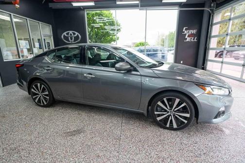 Gun Metallic 2020 Nissan Altima Platinum Intelligent AWD