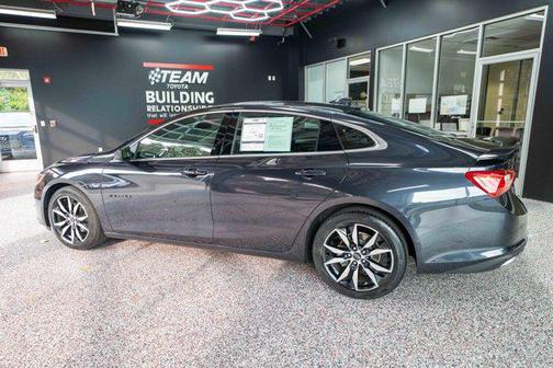 2023 Chevrolet Malibu FWD RS