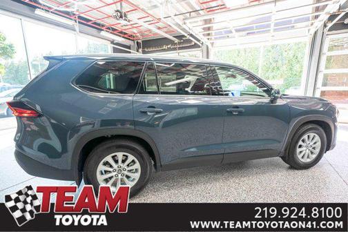 2025 Toyota Grand Highlander Hybrid XLE