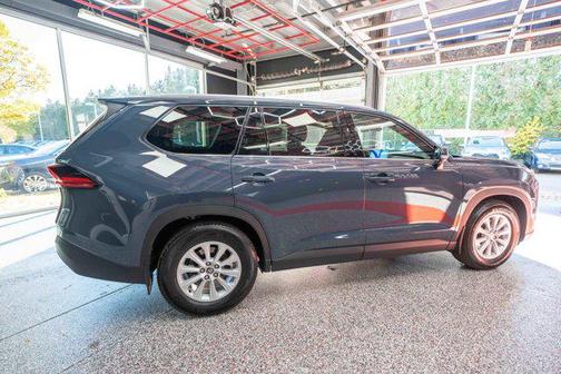 2025 Toyota Grand Highlander Hybrid XLE