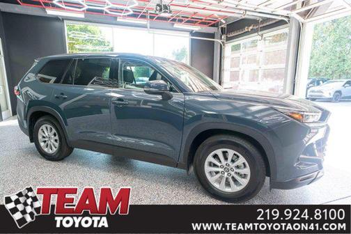 2025 Toyota Grand Highlander Hybrid XLE