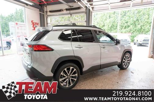 2022 Toyota Corolla Cross XLE