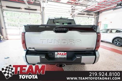 2025 Toyota Tundra Hybrid Platinum