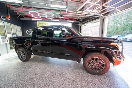 2023 Toyota Tundra Platinum