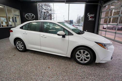 2023 Toyota Corolla LE