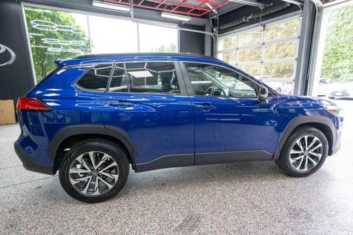 Blue Crush Metallic 2025 Toyota Corolla Cross XLE